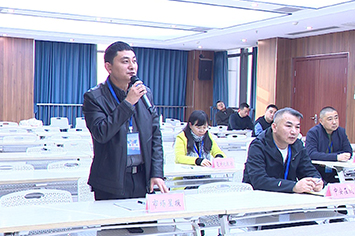市场星报记者.jpg