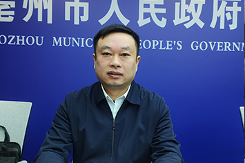 卢佩臣.jpg