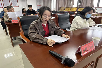新安晚报记者_副本.jpg