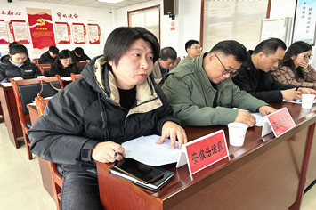 安徽法治报记者提问.jpg
