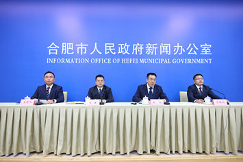 发布会全景.jpg