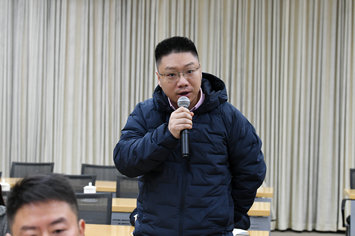 国际商报记者提问.JPG