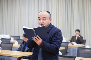 问题一：中国网记者.jpg