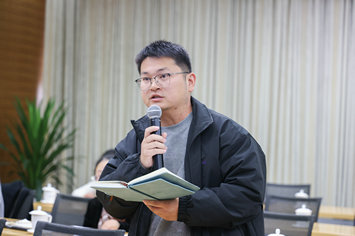 问题三：国际商报记者.jpg