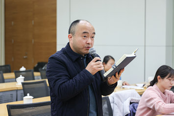 问题一:中国网记者.jpg 问题一:中国网记者.jpg
