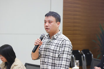 问题一：合肥日报记者.jpg