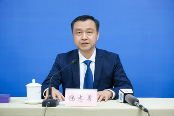 合肥市体育局副局长陆志勇.jpg