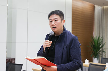 问题四：安徽经济报记者.jpg