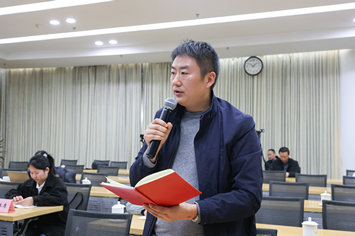 问题五：安徽经济报记者.jpg