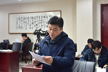工商导报记者提问 拷贝.jpg
