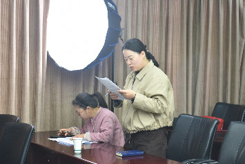 淮南日报记者提问_副本.jpg
