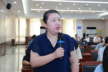 355-236安徽交通广播记者.jpg