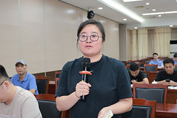 355-236安徽广播电视台记者.jpg