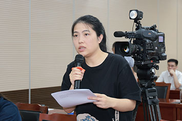 355-236中国改革报记者.jpg
