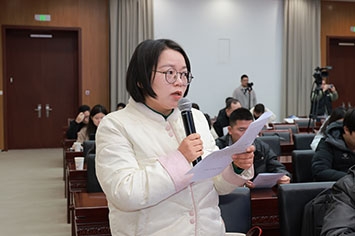 355-236安徽日报记者.jpg