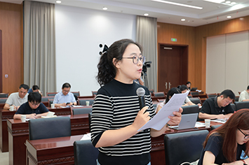 355-236安徽新闻联播记者.jpg