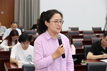 355-236安徽广播电视台记者.jpg