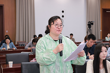 355-236安徽广播电视台记者