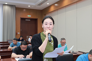 355-236新华社记者.jpg