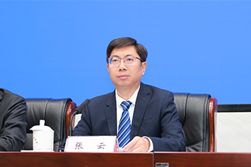 355-236张云.jpg 355-236张云.jpg