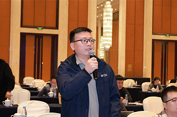355-236中新社记者.jpg