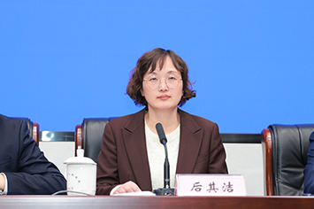 355-236后其杰.jpg