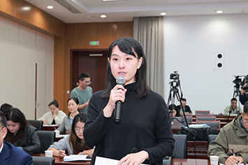 355-236安徽广播电视台记者.jpg