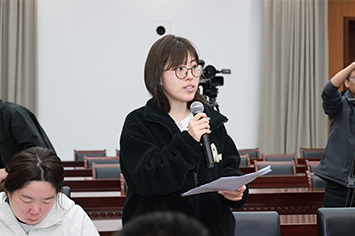 355-236市场星报记者.jpg
