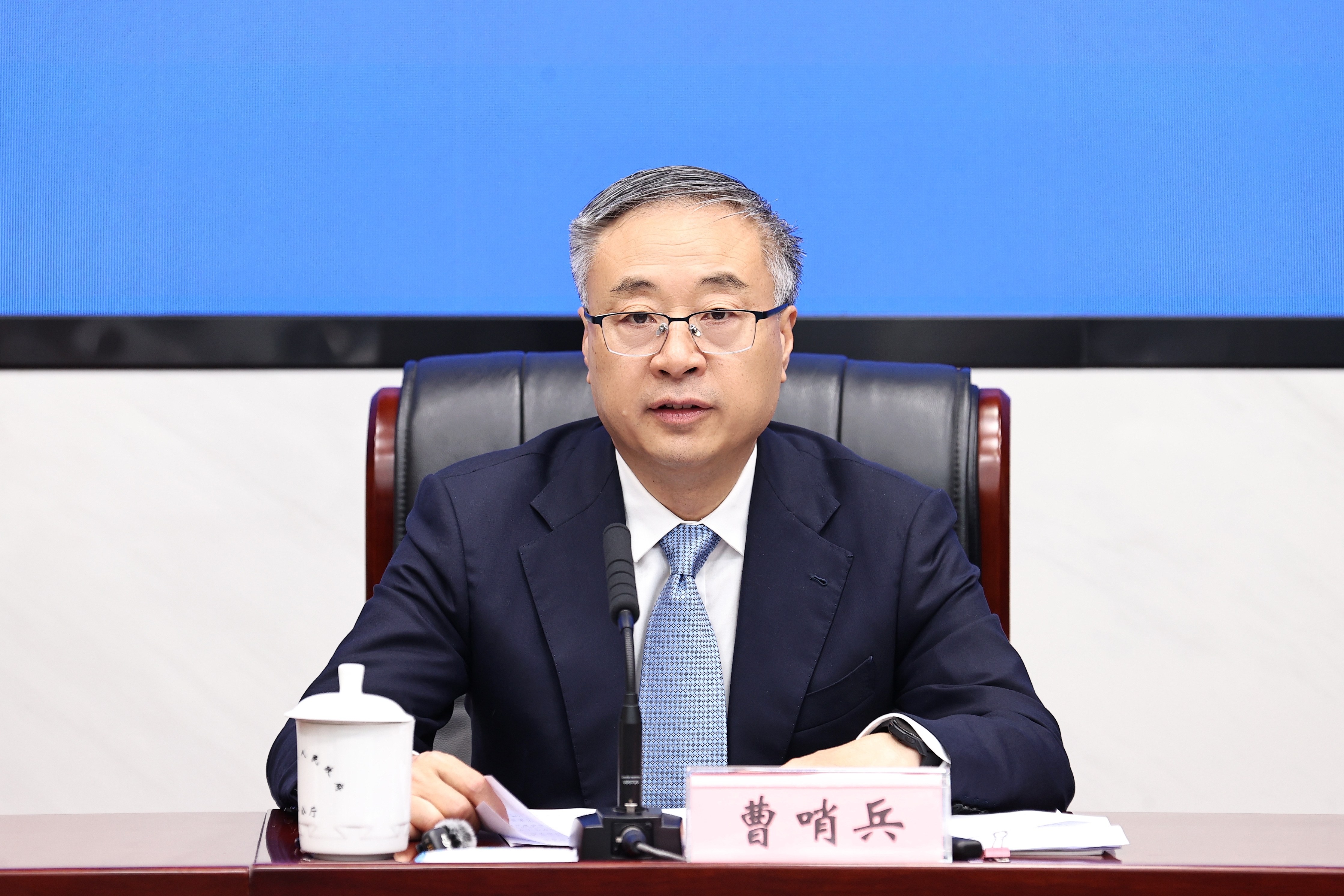 曹哨兵.jpg
