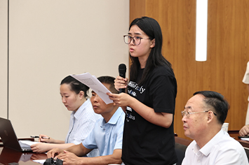 355-236央广网记者提问.jpg