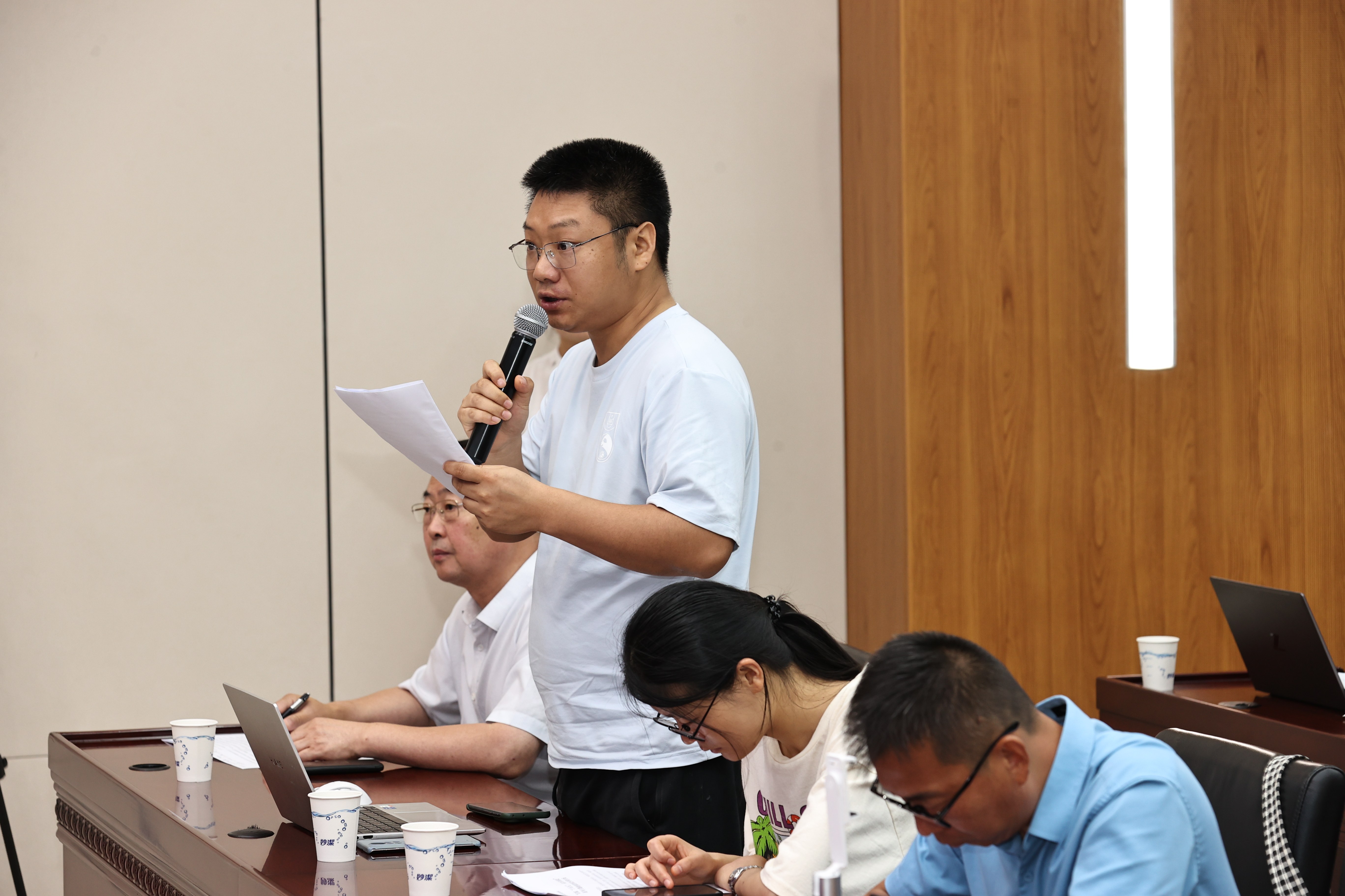 国际商报记者.jpg