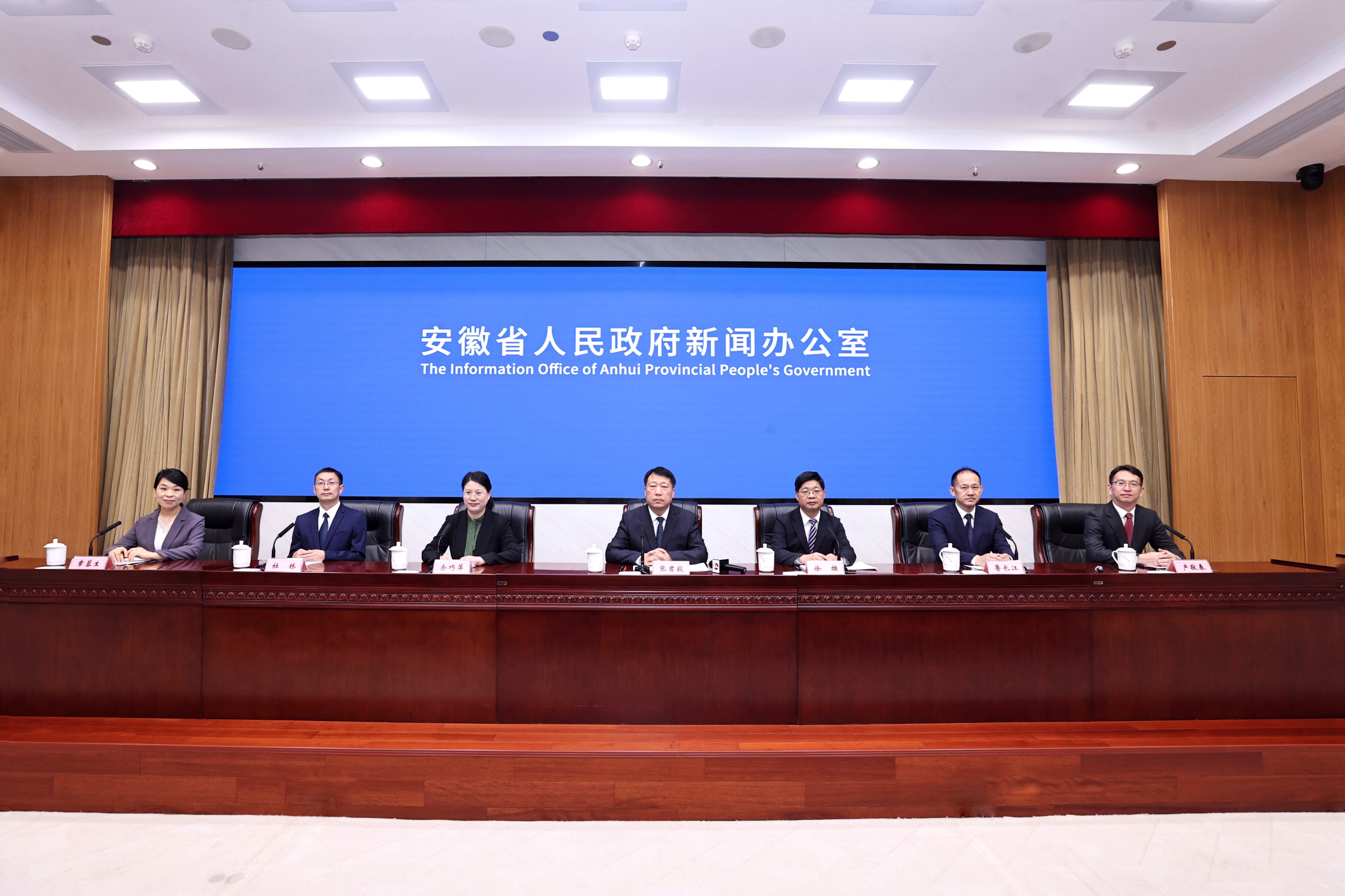 会场.jpg
