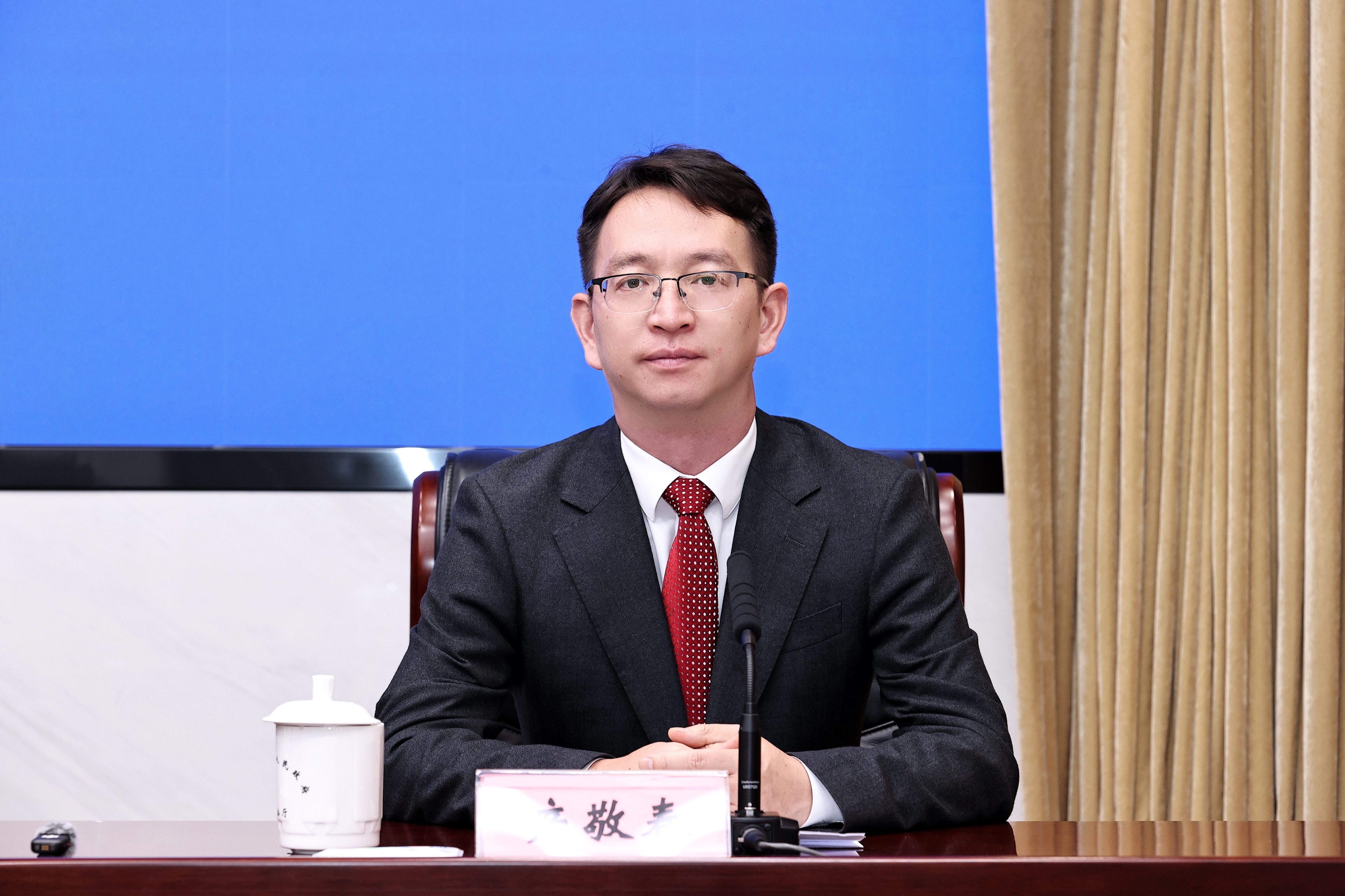 产敬春.jpg