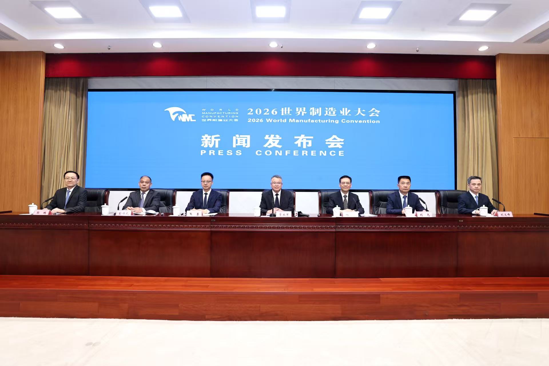 会场.jpg 会场.jpg