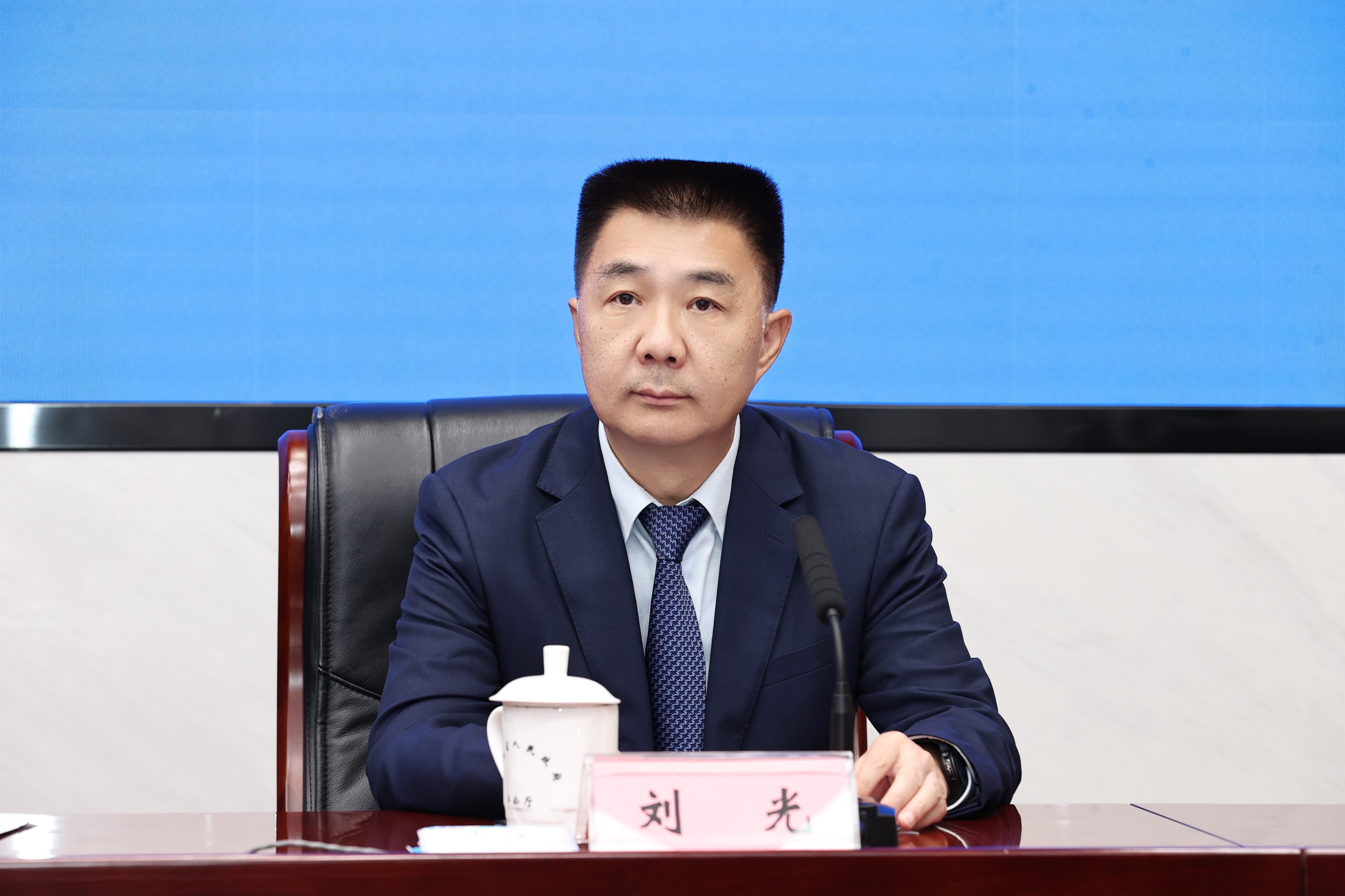 刘光.jpg 刘光.jpg