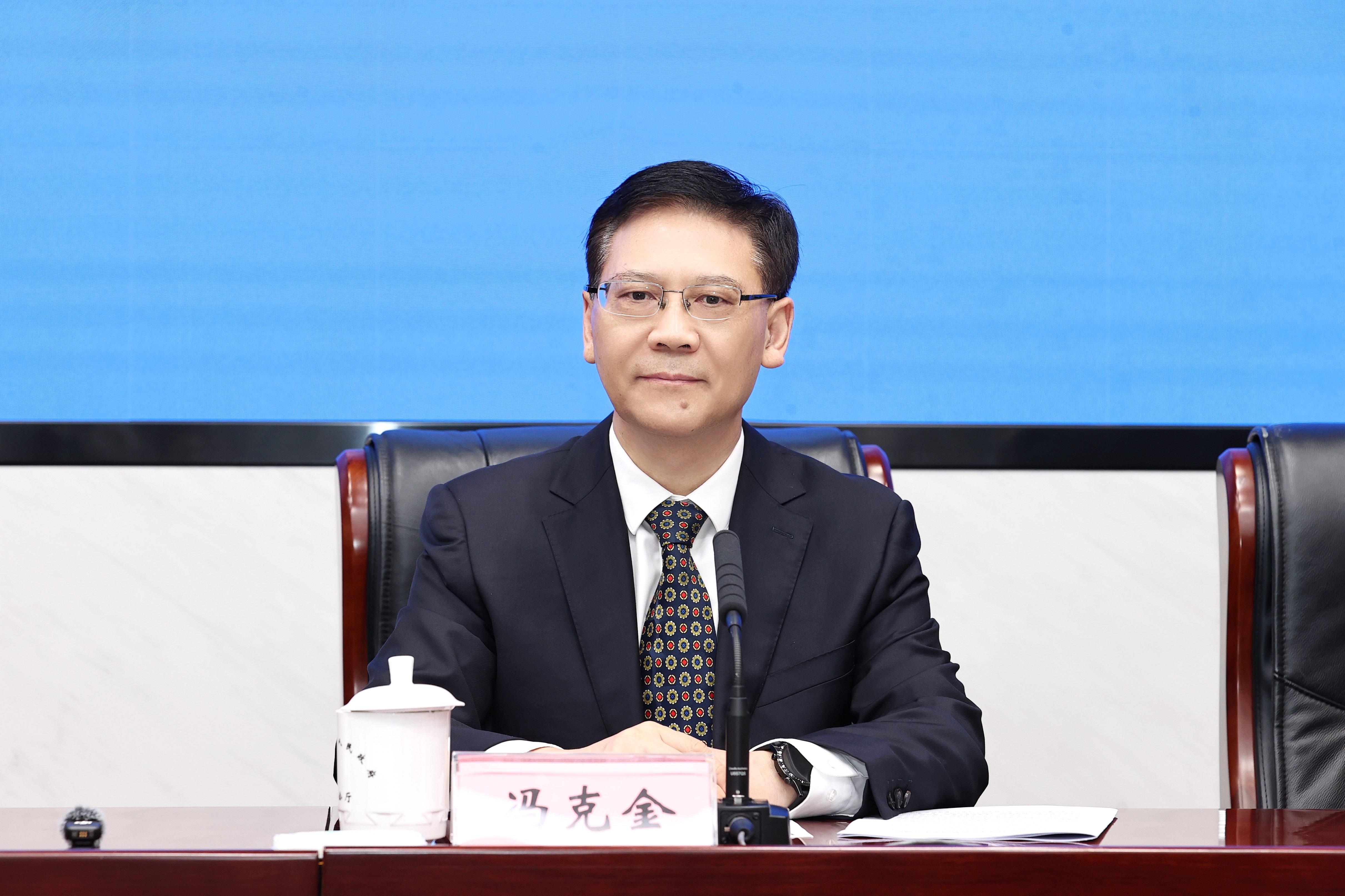 冯克金.jpg 冯克金.jpg