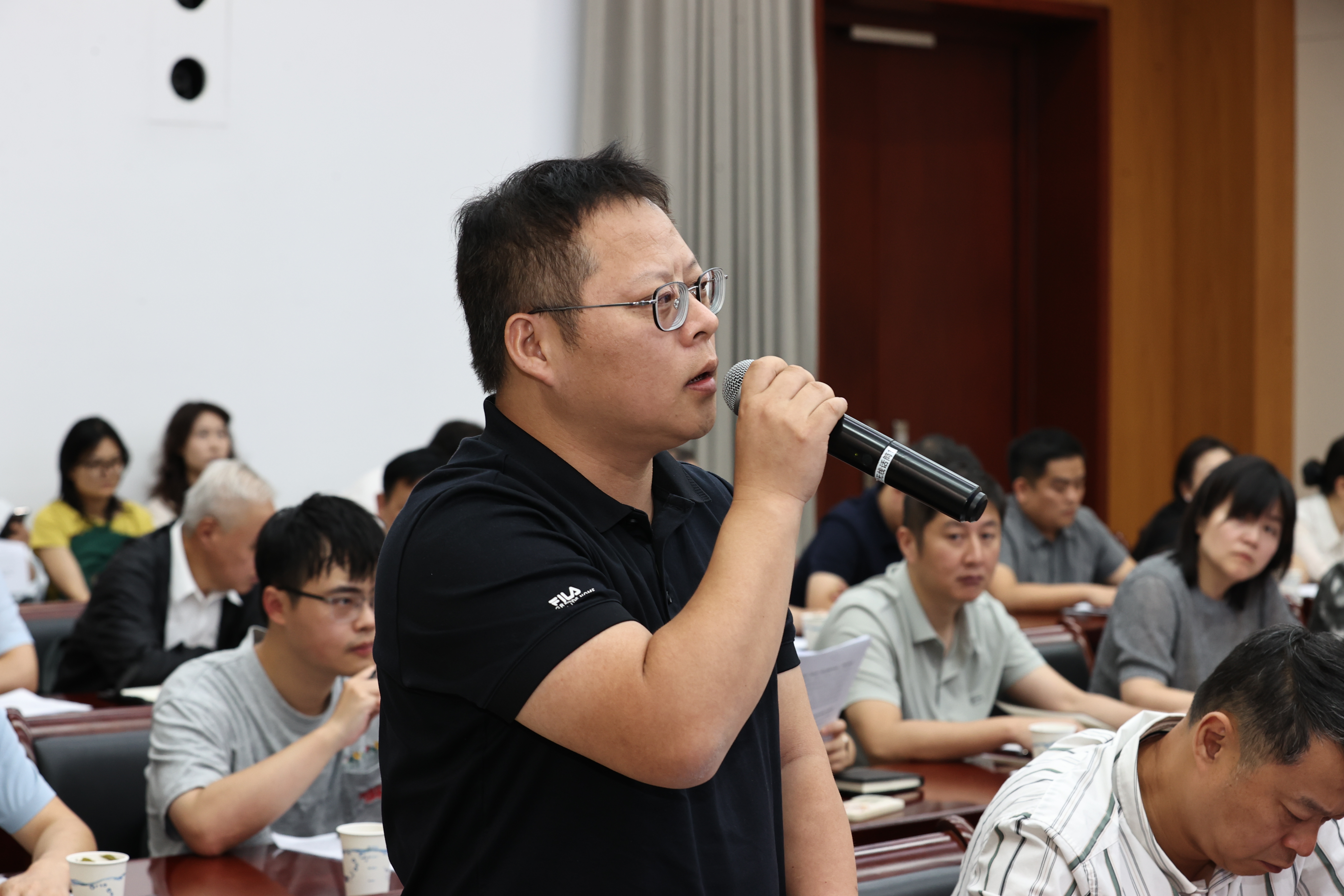 大公报香港文汇报记者.jpg 大公报香港文汇报记者.jpg