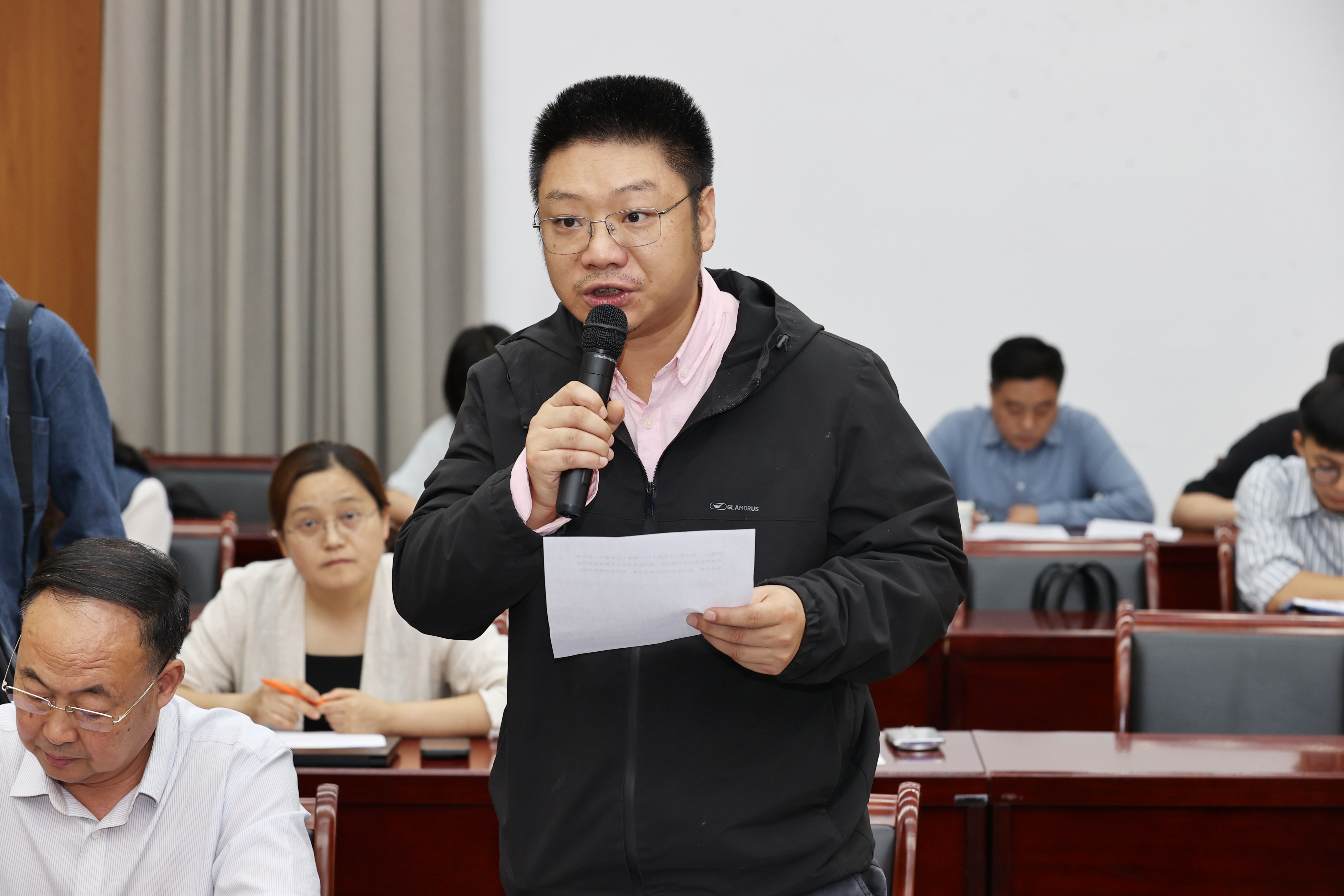国际商报记者.jpg