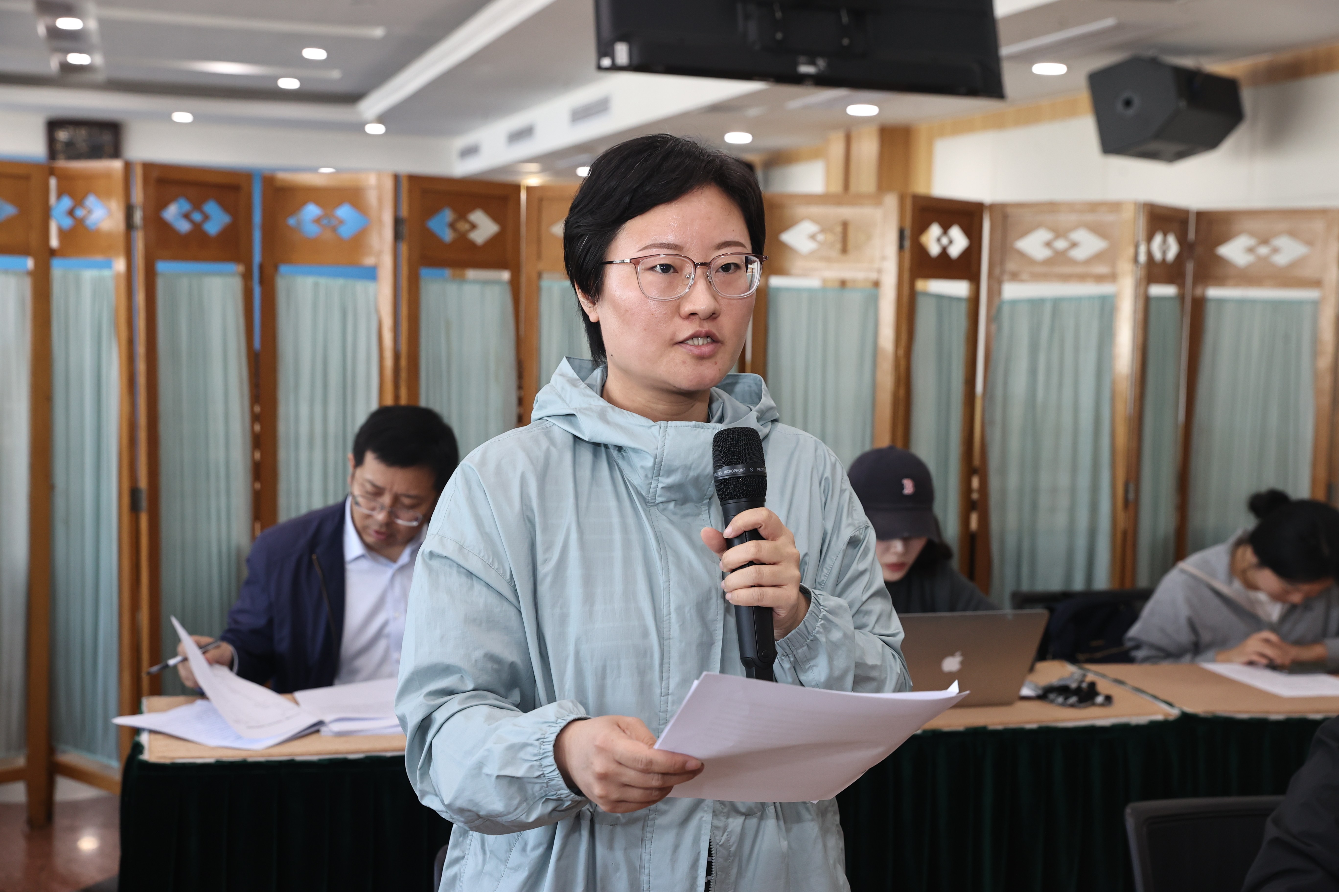 新华网记者.jpg